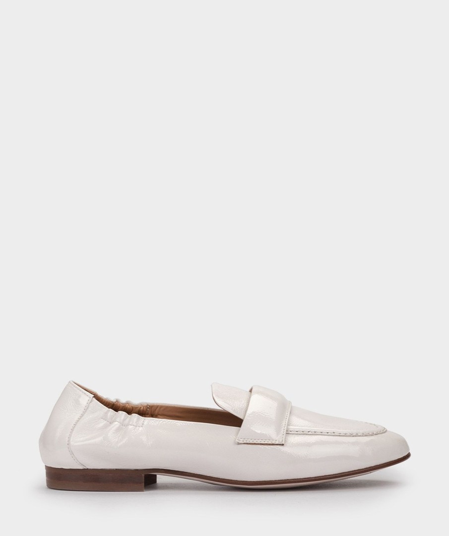 Hot Bonares Mocasines De Charol En Color Blanco Mocasines